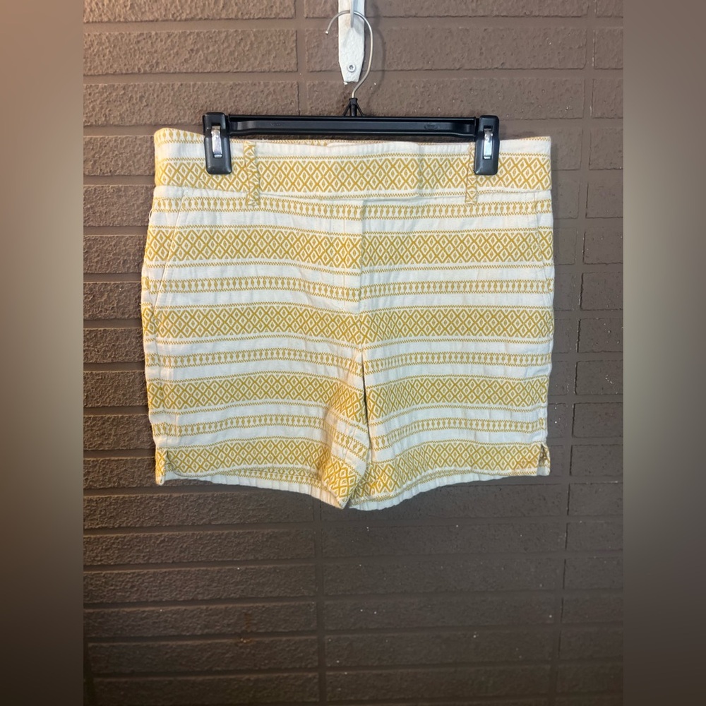 LOFT Yellow and White Patterned Women's Bermudas